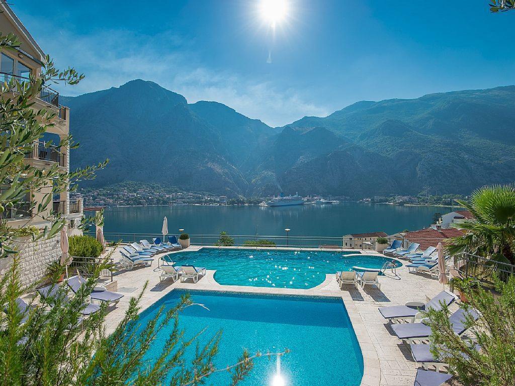 Apartment Fjord Waterfront Kotor Eksteriør bilde