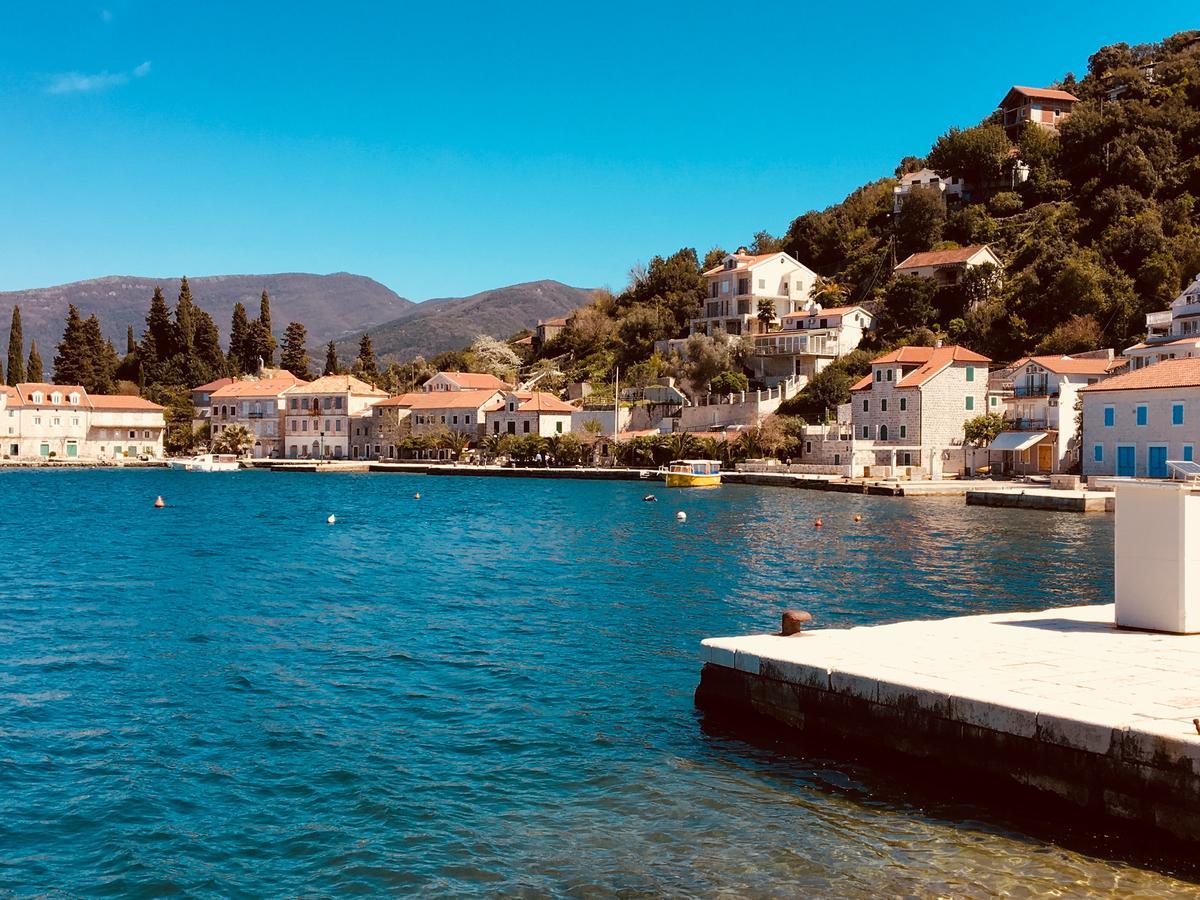 Apartment Fjord Waterfront Kotor Eksteriør bilde