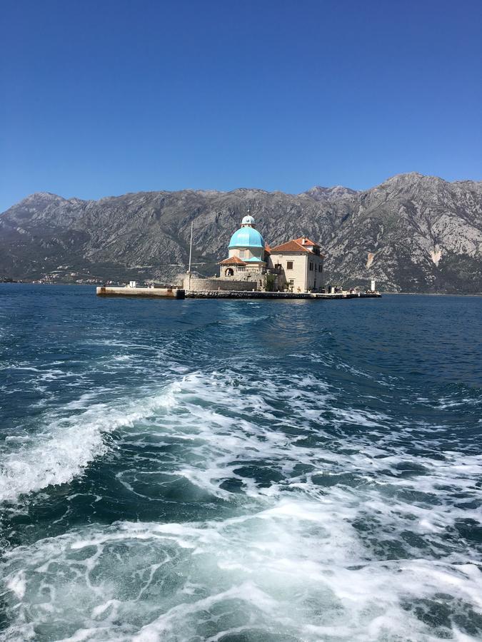 Apartment Fjord Waterfront Kotor Eksteriør bilde